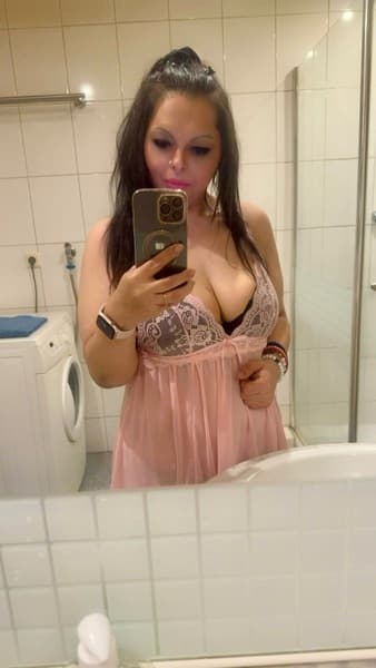 13054994-A4.jpg